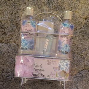 Secret Garden Bath Set - Blue